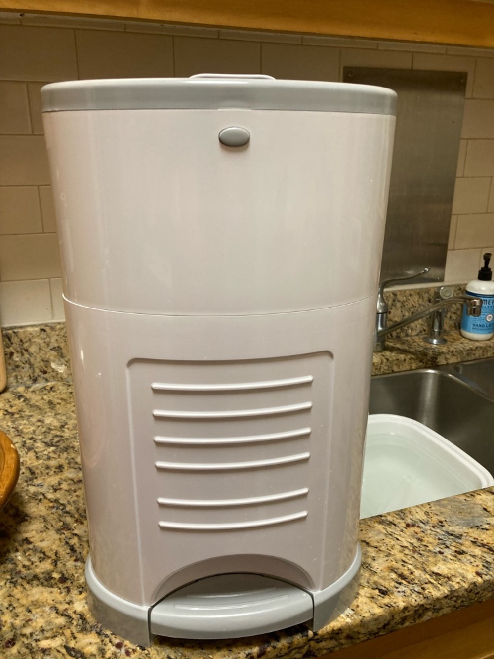 Dekor Mini Newborn Diaper Pail